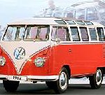 AutoMuseum Volkswagen und ZeitHaus feiern mit Volkswagen Nutzfahrzeuge „60 Jahre Bulli“