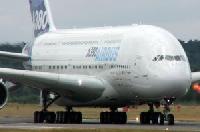 Airbus liefert erste A380 am Montag, 15. Oktober, an Singapore Airlines aus