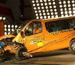 VW T5 und Renault Trafic im Crashtest