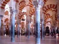 Andalusien auf einen Klick: Aktuelle Informationen über das Reiseziel via Messenger