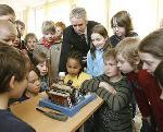 Epson fördert Umweltunterricht an Krefelder Grundschulen