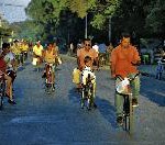 Mit dem Fahrrad durch Kubas Straßen