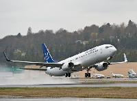 Boeing Delivers First 737-900ERs to GECAS for Lease to Futura International Airways