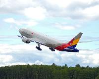 Boeing, Asiana Airlines Finalize Order for Two 777-200ER Jetliners