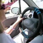 Flip-Flops und andere Moden: Sommerschuhe und Autofahren