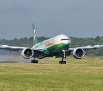 Boeing Photo Release: EVA Air’s Boeing 777-300ER Arrives at Farnborough International Air Show 2006