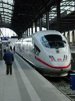 Deutsche Bahn weitet Vorsichtsmaßnahmen bei ICE-Überprüfung aus