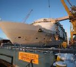 Oasis of the Seas wird erstmals zu Wasser gelassen