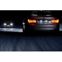 Mehr sehen, vorausschauend fahren auch im Winter: Die innovative Lichttechnik des neuen BMW 7er.