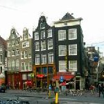 Holland Art Cities: Die Farben der Nacht und die Formen der Burg