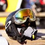 Mit Helm auf die Piste: Immer mehr Schneesportler tragen Kopfschutz