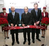 CEO von Qatar Airways eröffnet neues Verkaufsbüro in München