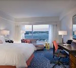 Renaissance Boston Waterfront Hotel: „Grün“ buchen und die Umwelt schützen