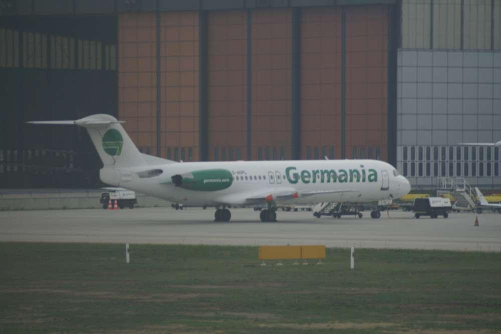 Germania Airlines stellt Flotte auf Airbus um: Kaufvertrag für fünf A319 Flugzeuge unterzeichnet