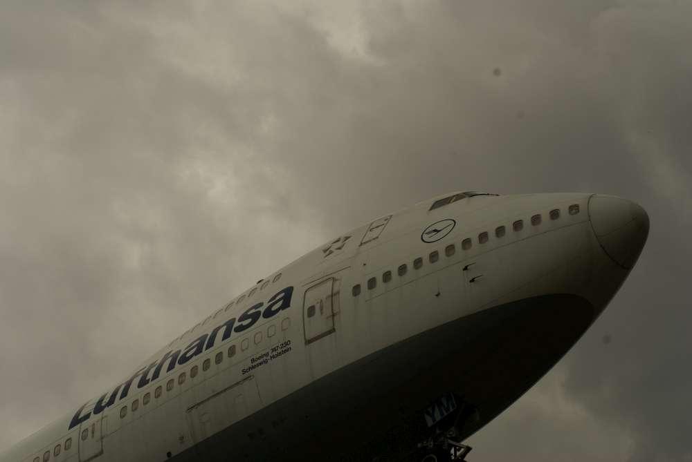 Lufthansa sucht wieder Flugbegleiter-Nachwuchs