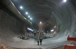 Durchstich Gotthard-Tunnel – Ausbau in Deutschland hinkt hinterher