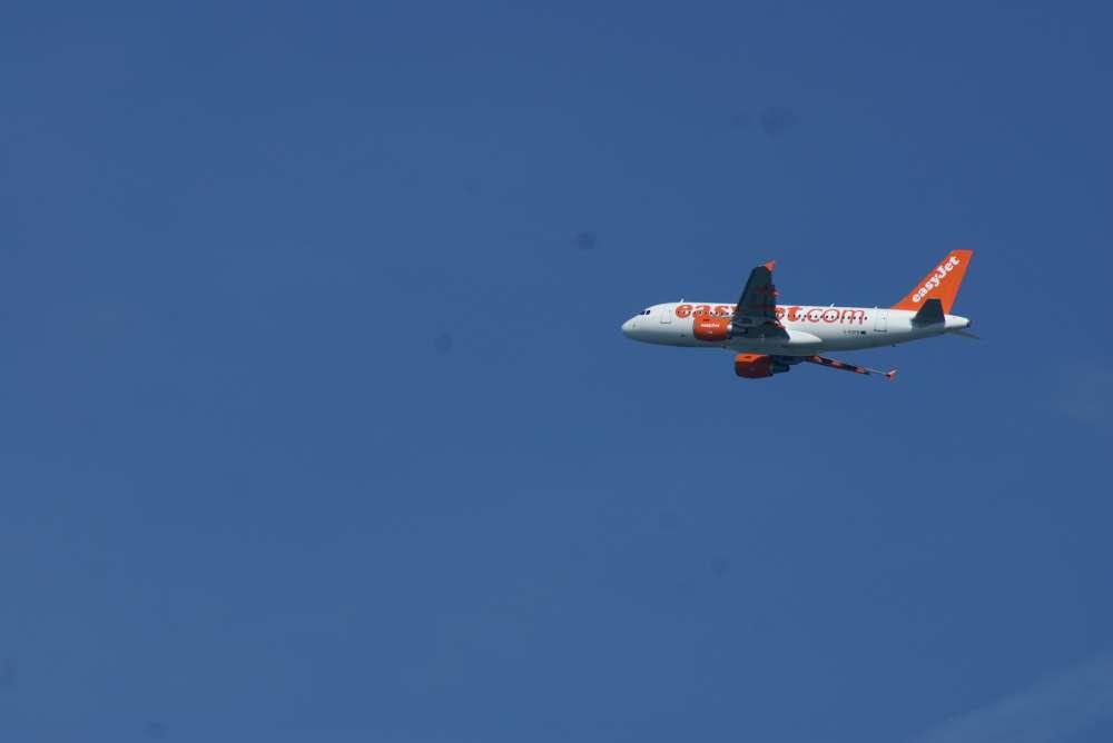 EasyJet fliegt auf Lissabon