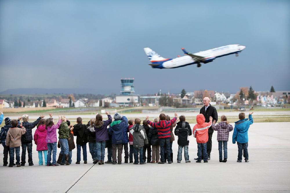 Flughafen Stuttgart: Neuer Rekord bei den Flughafenführungen