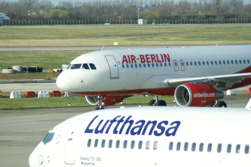 EANS-Adhoc: Air Berlin PLC / Air Berlin gibt vorläufiges Ergebnis für das Jahr 2010 bekannt