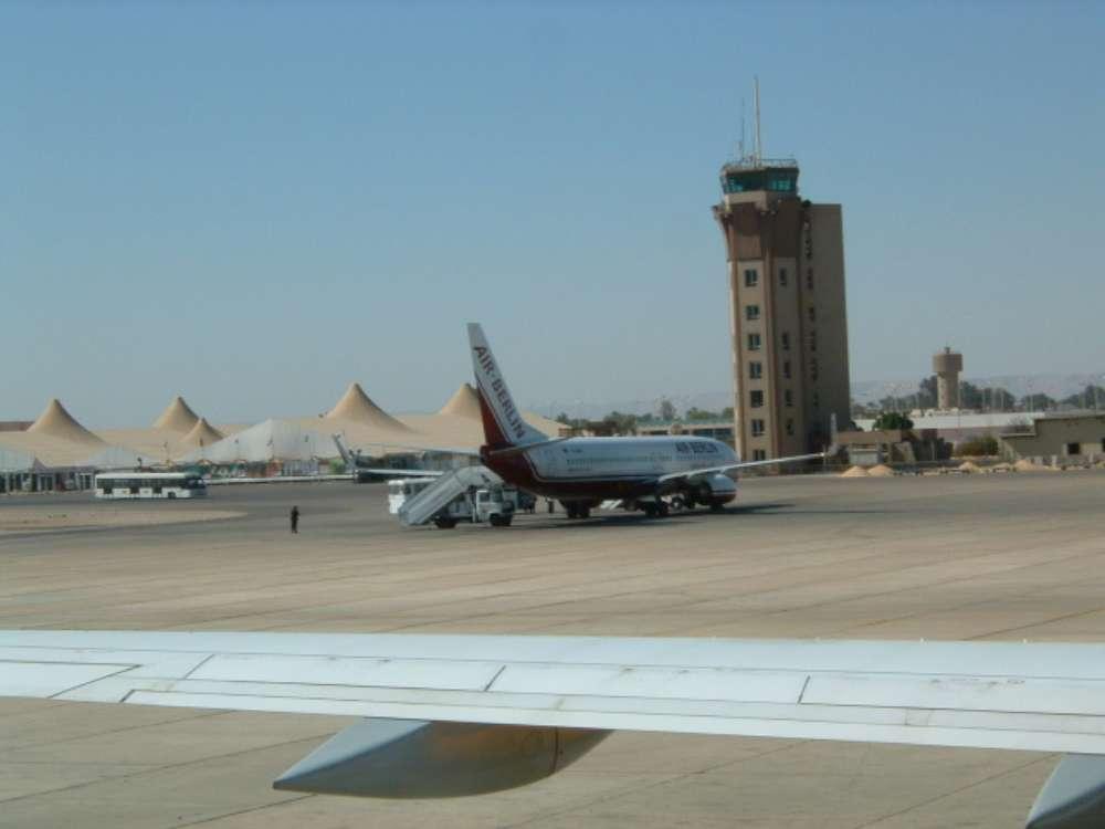 Fluglinie und Reiseveranstalter wollen Ägypten-Tourismus wieder ankurbeln. Druck auf Bundesregierung wegen Flugsteuer