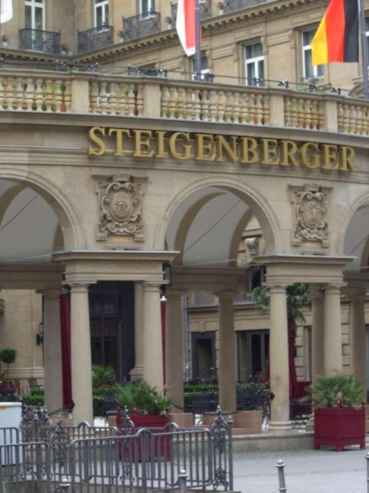 Steigenberger Frankfurter Hof unter neuer Leitung