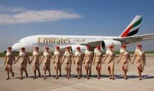Emirates A380 landet zum Flughafengeburtstag in Hamburg – Informationsstand für angehende Flugbegleiter