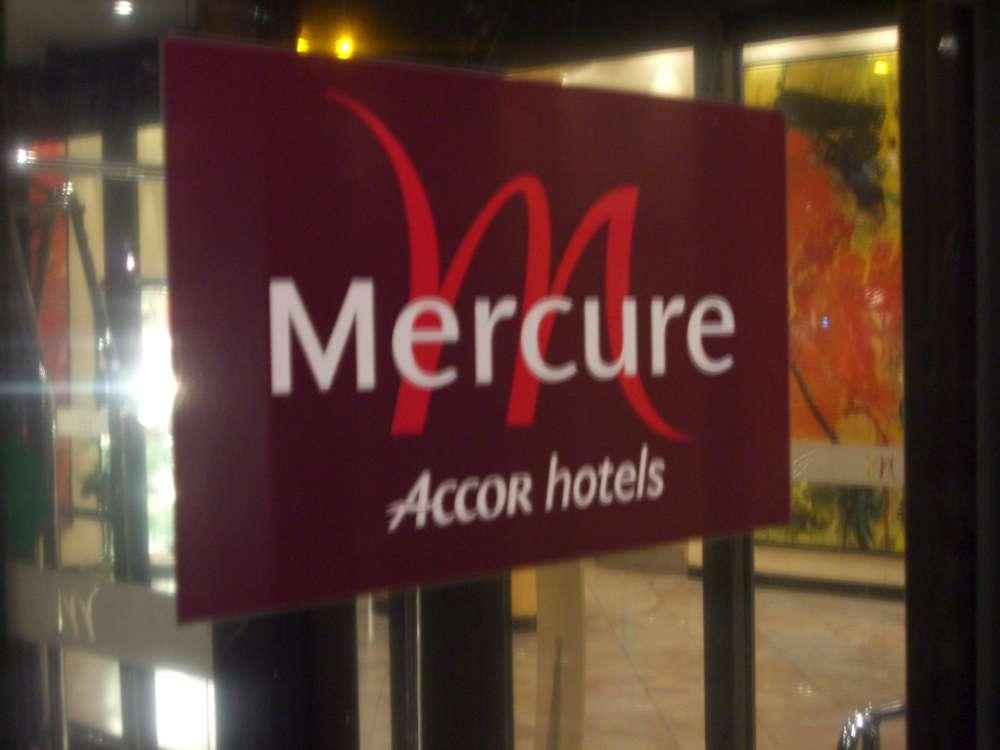 JUST FOR YOU: Mercure Hotels mit exklusivem Vallendar-Weinbrand