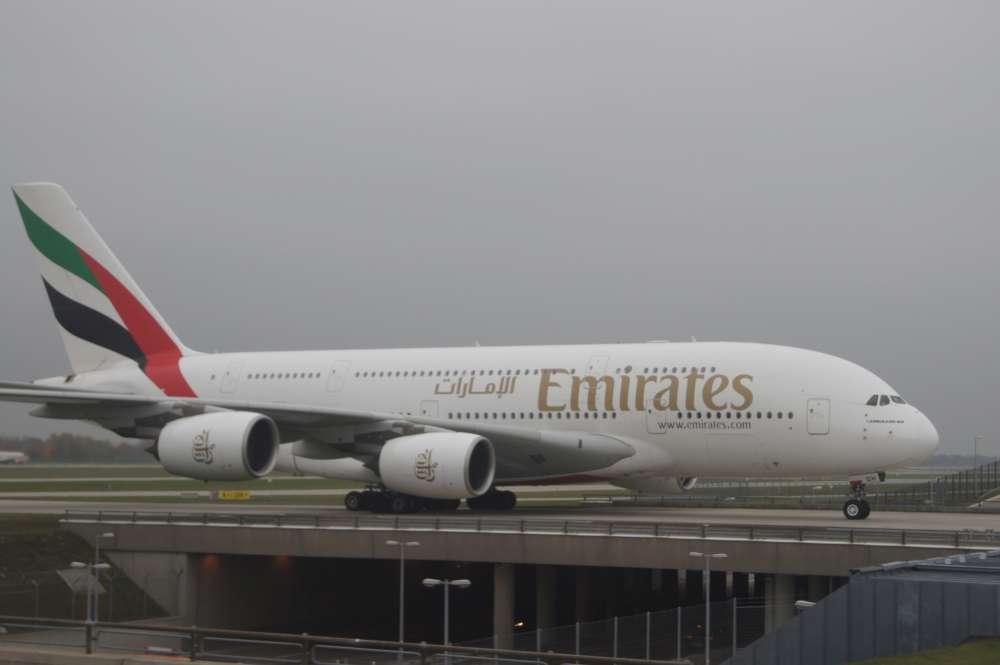 Emirates startet fünfte tägliche Verbindung nach Bangkok und baut Flugangebot zu Asiens Metropolen weiter aus