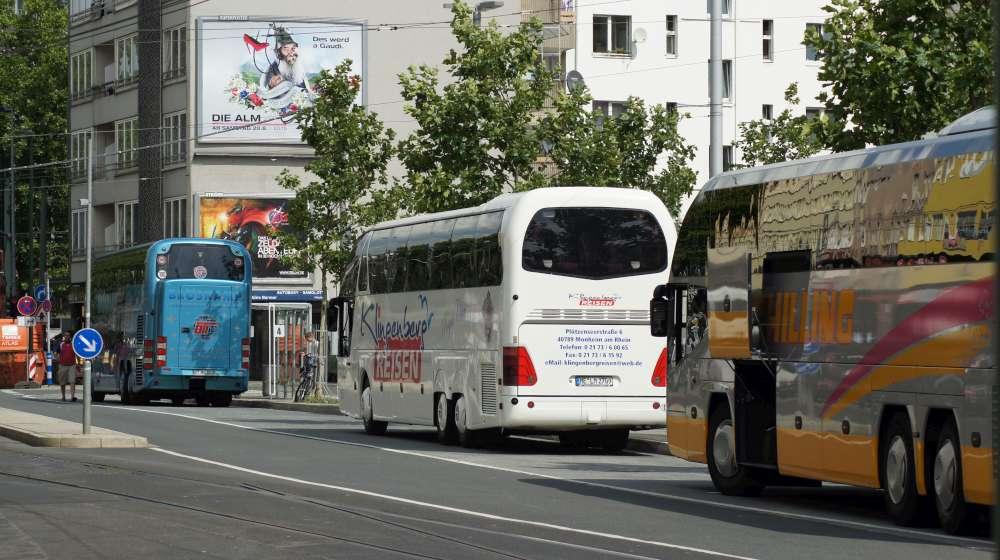 2012: Erstmals über 11 Milliarden Fahrgäste bei Bussen und Bahnen