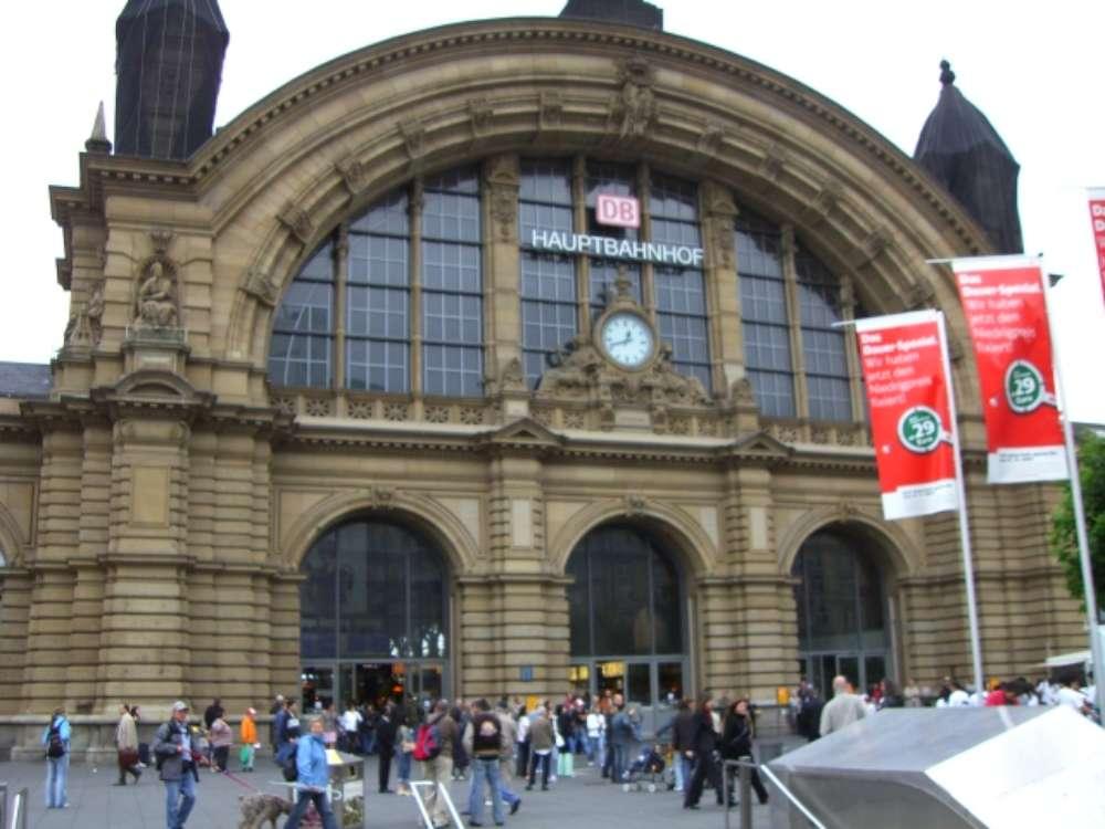 125 Jahre Frankfurter Hauptbahnhof – 125 Jahre beste Erreichbarkeit der internationalen Stadt am Main