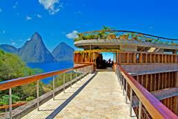 „Travel + Leisure“: Jade Mountain, Anse Chastanet und Ladera unter den Top 20 Karibik-Resorts