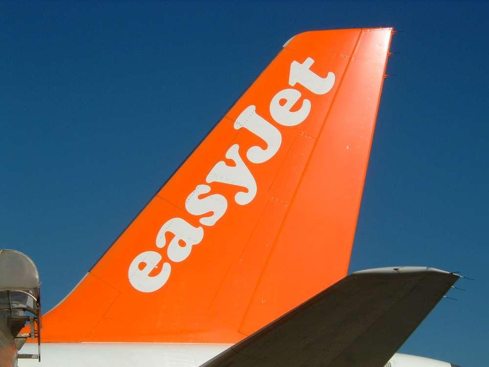 Fluglinie Easyjet: Ergebnisse für das Geschäftsjahr, das am 30. September 2013 endete