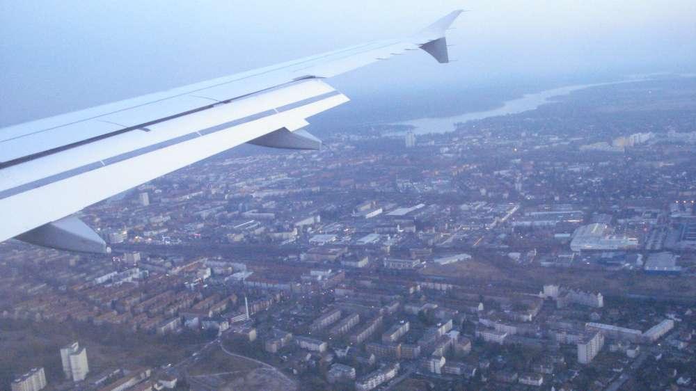 Erweiterte Freigabe elektronischer Geräte auf Lufthansa-Flügen vom 1. März an