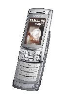 Eleganz in Silber: Samsungs SGH-D840 versprüht mit metallener Oberfläche luxuriösen Charme