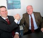 CeBIT 2007: Fujitsu Siemens Computers und Vodafone Deutschland unterzeichen Kooperationsvertrag