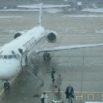 Germanwings gratuliert ihrem 100.000 Passagier am Flughafen Zweibrücken