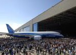 Boeing Celebrates the Premiere of the 787 Dreamliner