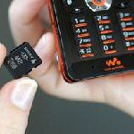 Maximales Entertainment auf minimalem Raum: Neue Memory Stick Micro Modelle von Sony