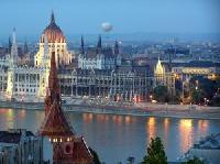 oneworld airline alliance to support Budapest’s massive winter tourism promotion