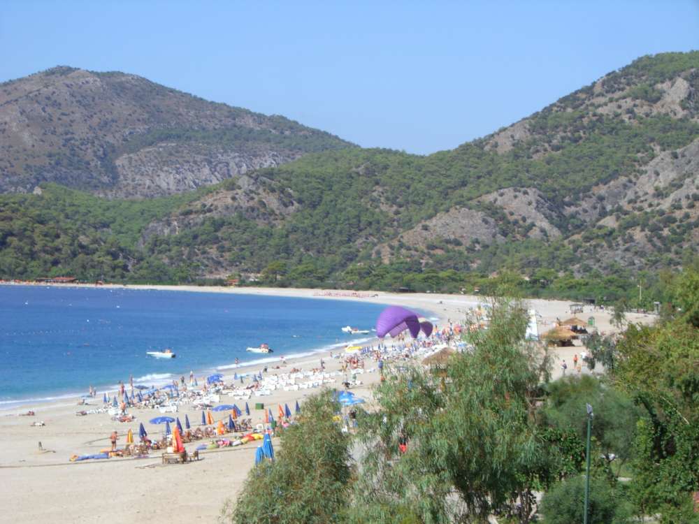 Herbstferientrends: Antalya überholt Mallorca Türkei mit unschlagbarem Preisleistungs-Verhältnis Herbstferien beliebte Reisezeit bei Familien