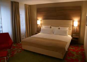 Düsseldorf – Melía Hotel Neueröffnung