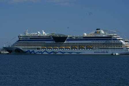 AIDA Luna in Palma de Mallorca (00439), Foto: ©Carstino Delmonte (2009)