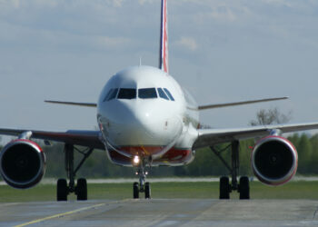 Airlines – Air Berlin – zweitgrösste deutsche Airline mit Drehkreuzen in Europa und Langstreckenzielen