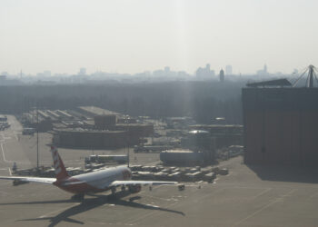 Airlines – Air Berlin – zweitgrösste deutsche Airline mit Drehkreuzen in Europa und Langstreckenzielen