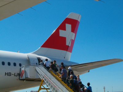 Swiss - schweizerisches Lufthansa-Unternehmen (04246) Foto: ©Carstino Delmonte (2009)