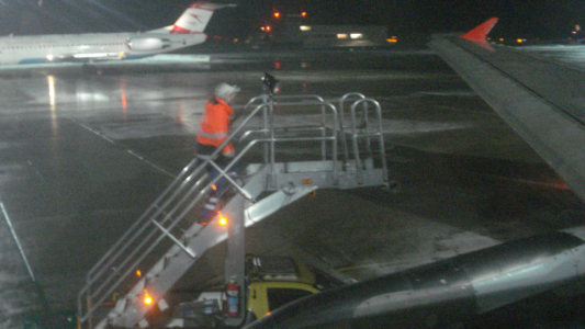 Flugzeug Enteisung bei Kälte